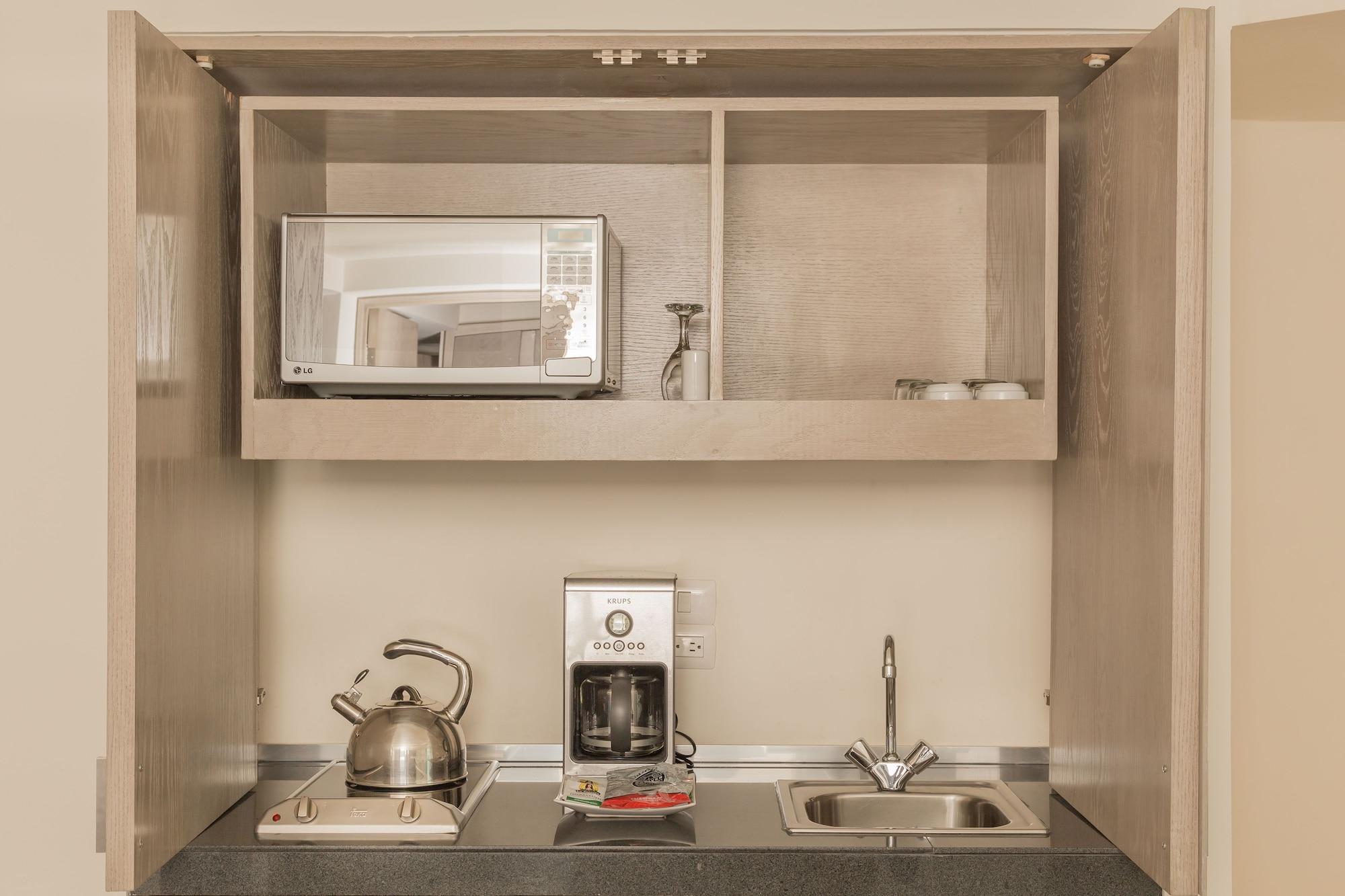 Suites Contempo Città del Messico Esterno foto A typical kitchenette