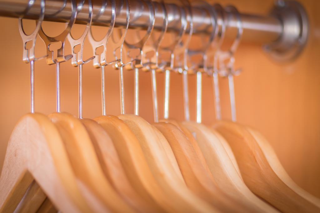 Suites Contempo Città del Messico Esterno foto Clothes on hangers