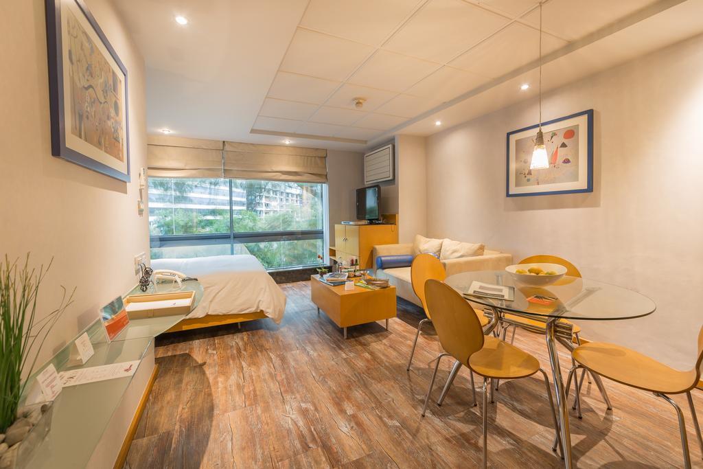 Suites Contempo Città del Messico Esterno foto A typical studio apartment in Singapore